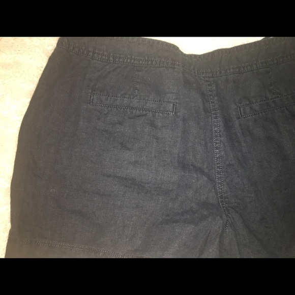 Ann Taylor Loft Black Short - Picture 5 of 5